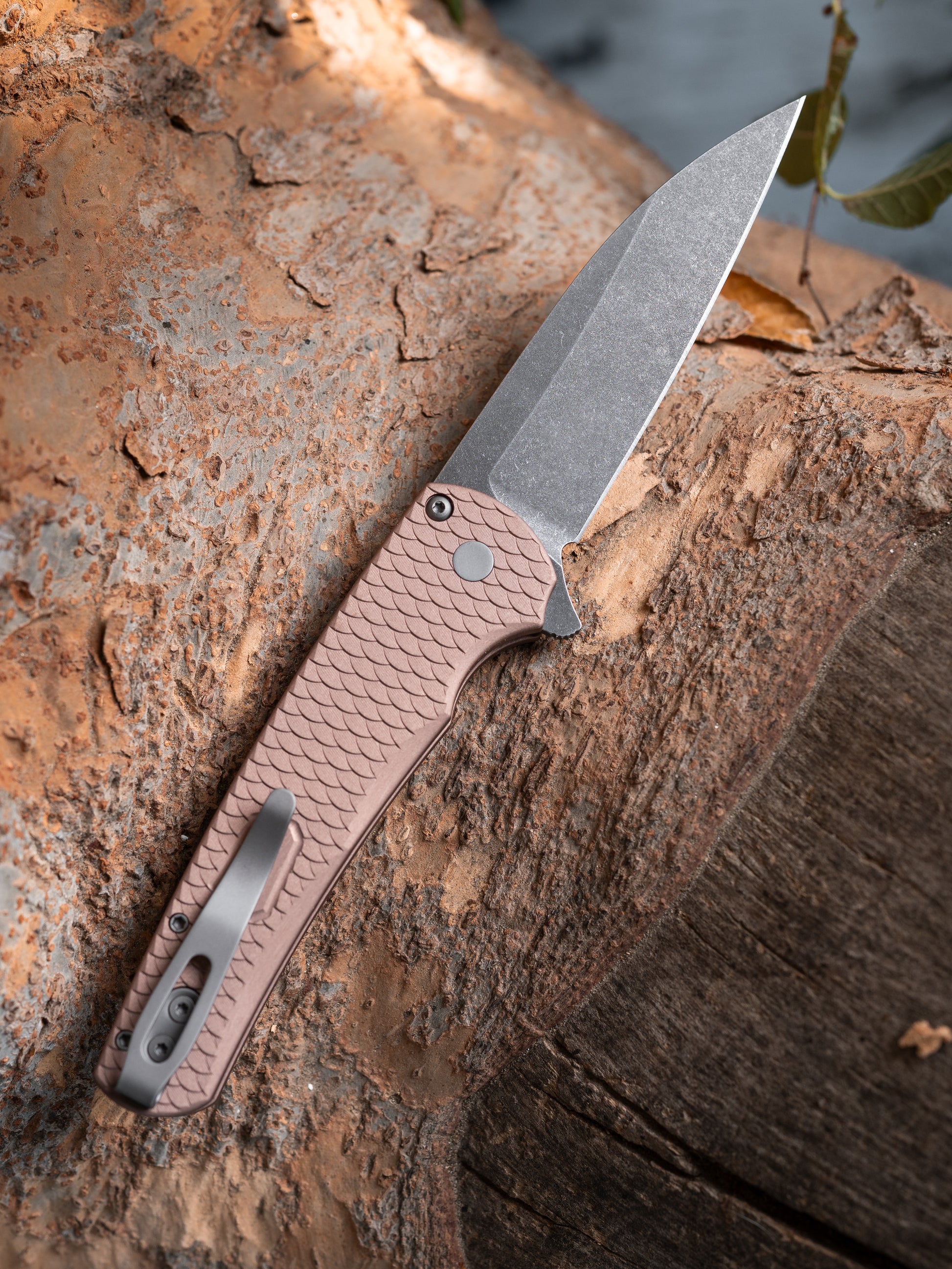 Pro-Tech-Pro-Tech 5336.LTD.AW.FDE Malibu - FDE 7075 "Dragon Scale" Handle - Acid Washed Wharncliffe Magnacut Blade - Black Lip Pearl Button - Blasted Hardware-Urban Cutlery