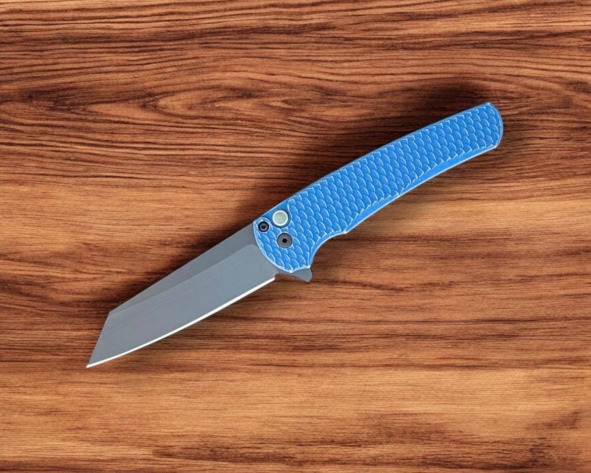 Pro-Tech-Pro-Tech 5436-BW Blue Malibu - Blue Battleworn 7075 "Dragon Scale" Handle - DLC Black Magnacut Reverse Tanto Blade - Black Clip-Urban Cutlery