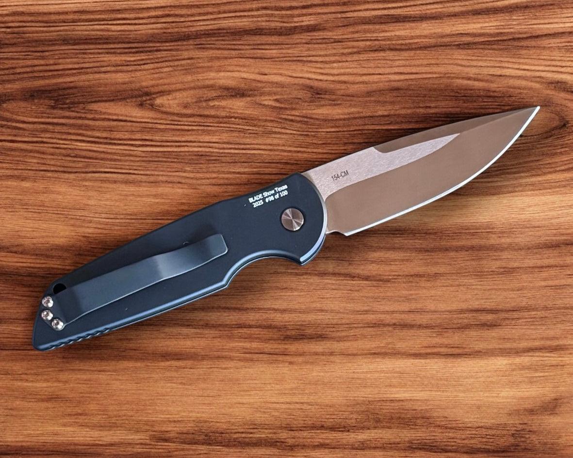 Pro-Tech-Pro-Tech Blade Show Texas Exclusive TR-3 Auto - Black Handle with Texas Engraving - Rose Gold Hardware - Rose Gold 154cm Blade /100-3-Urban Cutlery