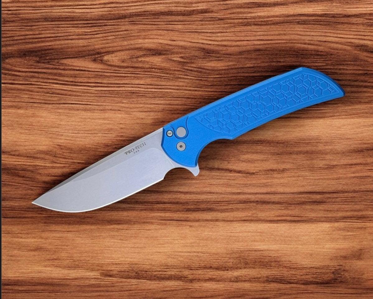 Pro-Tech-Pro-Tech Gridlock Mordax - Blue "Gridlock" Handle - Stonewash Magnacut Blade - Blasted Clip-2-Urban Cutlery