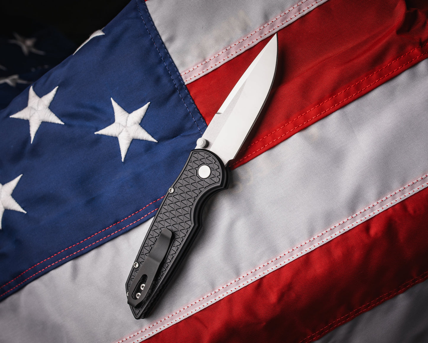 Pro-Tech-Pro-Tech INT1105.LTD TR-3 INTEGRITY Manual - Relic Textured Black Handle - Machine Satin MAGNACUT Blade - Black Lip Pearl Button - Satin Hardware-Urban Cutlery