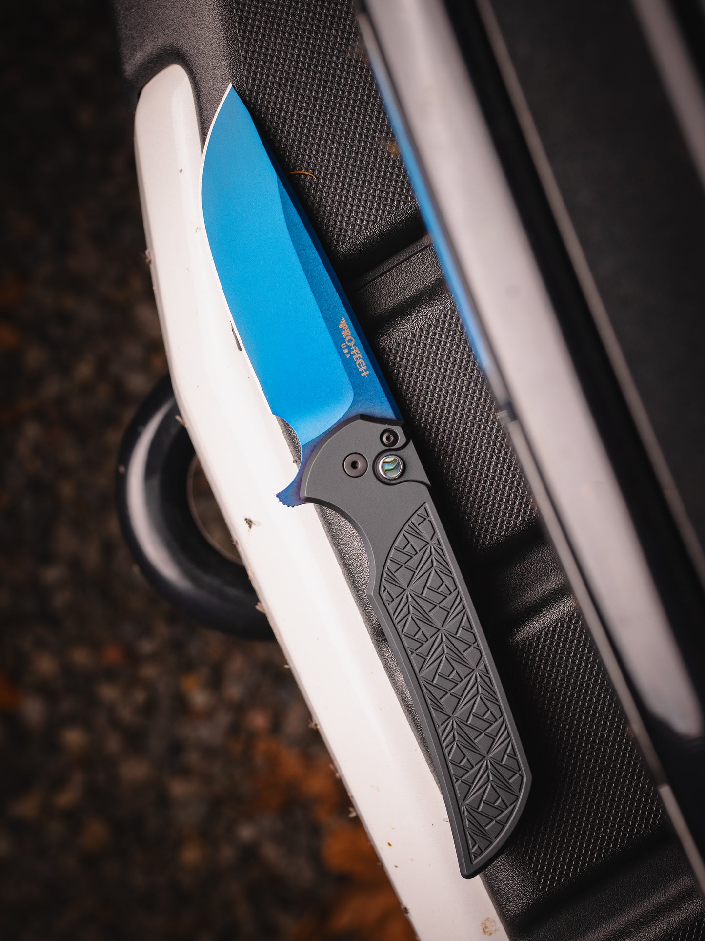 Pro-Tech-Pro-Tech MX106.SB NEXUS Mordax - "Nexus" Textured Black Handle - Sapphire Blue Magnacut Blade - Abalone Button - DLC Black Mini Deep Carry Clip-Urban Cutlery