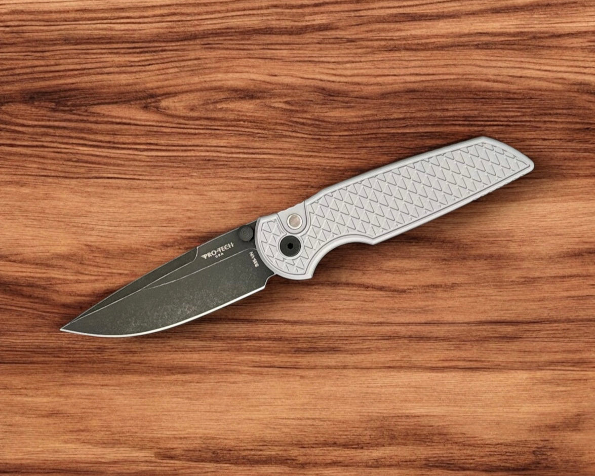 Pro-Tech-Pro-Tech NYCKS25.INT.1 NYCKS Special TR-3 INTEGRITY Manual - Relic Textured Grey Handle - DLC Wash s35vn Blade - Black Lip Pearl Button /20-2-Urban Cutlery