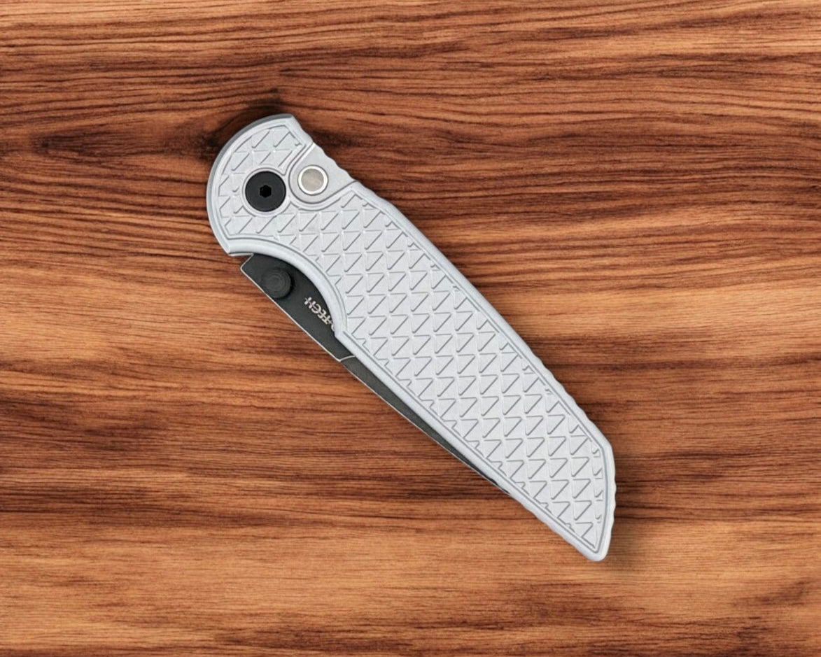 Pro-Tech-Pro-Tech NYCKS25.INT.1 NYCKS Special TR-3 INTEGRITY Manual - Relic Textured Grey Handle - DLC Wash s35vn Blade - Black Lip Pearl Button /20-4-Urban Cutlery