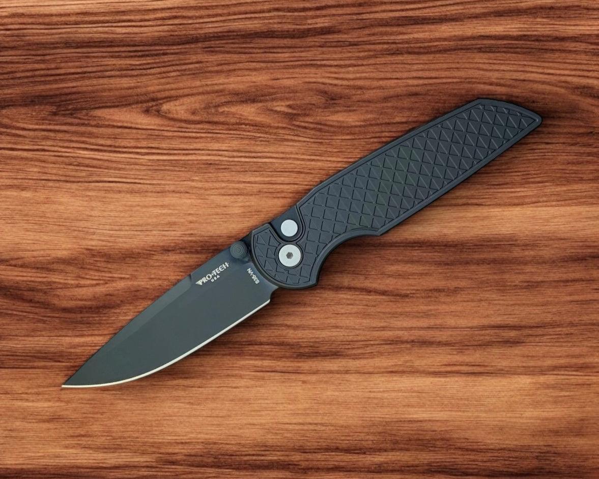 Pro-Tech-Pro-Tech TR-3 INTEGRITY Manual - Relic Textured Black Handle - DLC Black S35vn Blade - Black Wide Deep Carry Clip-Urban Cutlery