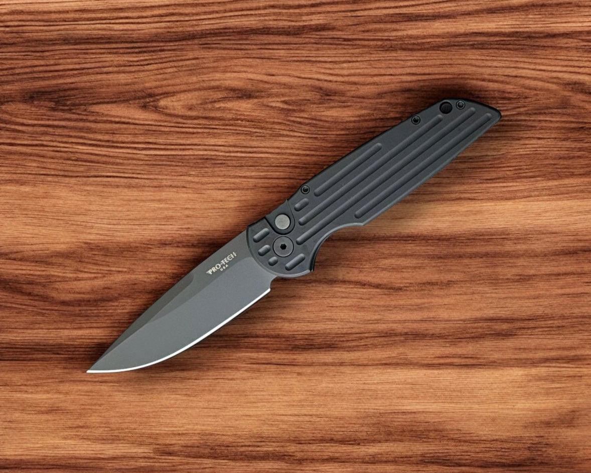 Pro-Tech-Pro-Tech TR-3 SWAT Tactical Response AUTO - Black w/ Groove Texture Handle - Black 154cm Blade - All Black Hardware-Urban Cutlery