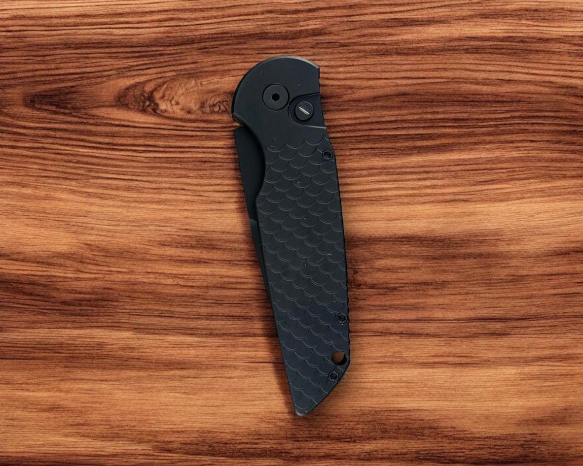 Pro-Tech-Pro-Tech TR-3 X1 Operator Auto - OPERATOR - Black "Fish Scale" Handle - Sterile Black 154cm Blade - Tritium Button-4-Urban Cutlery