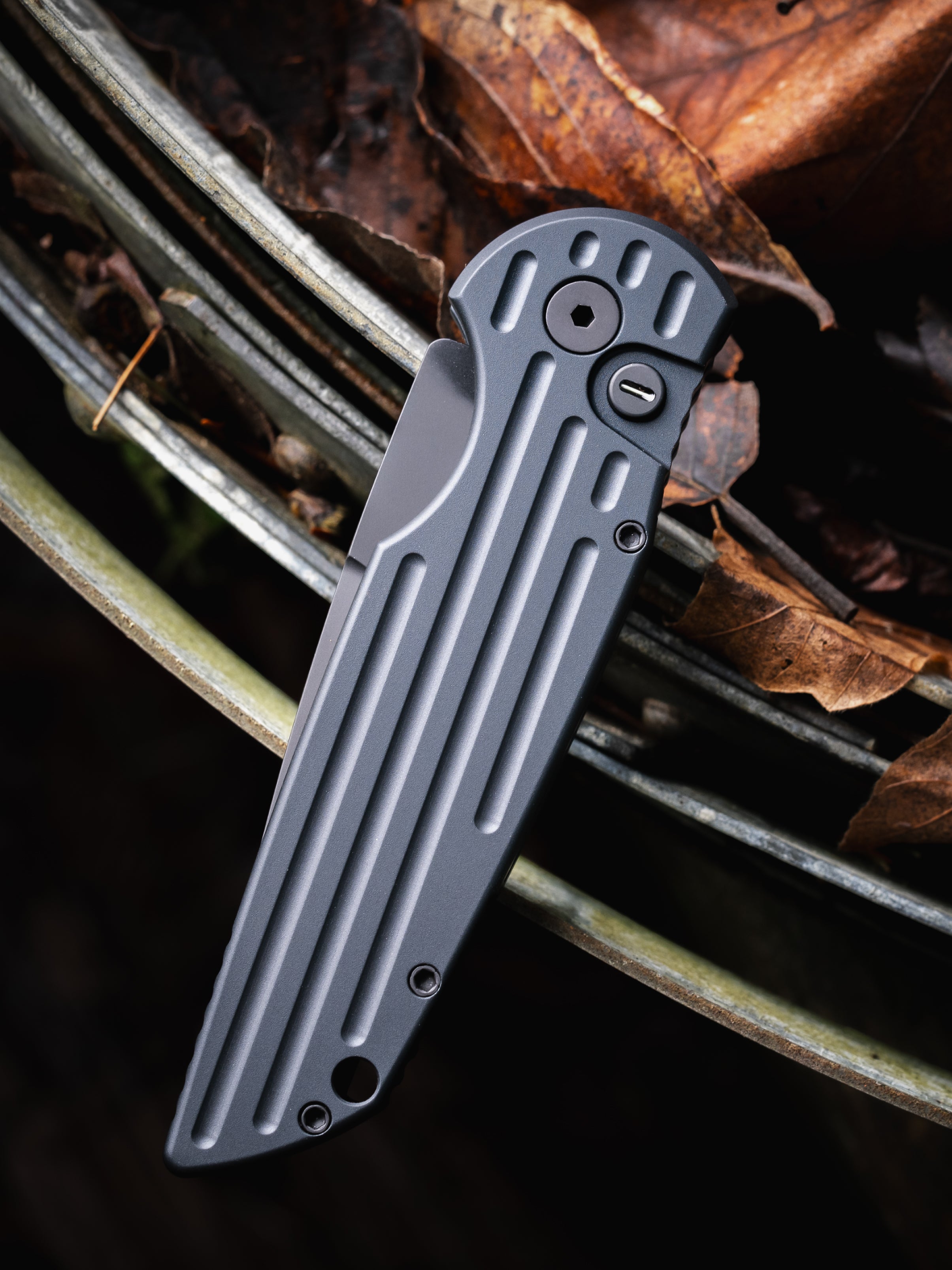 Pro-Tech-Pro-Tech TR-3.SWAT.OPERATOR TR-3 SWAT Tactical Response OPERATOR EDITION AUTO - Black w/ Groove Texture Handle - Sterile Black 154cm Blade - All Black Hardware - Tritium Button-3-Urban Cutlery