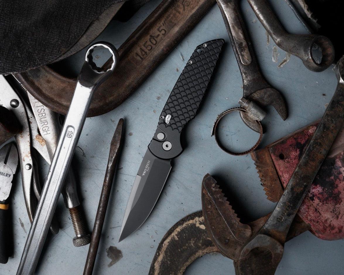 Pro-Tech-Pro-Tech TR-3.X1.M TR-3 AUTO - MILITARY ISSUE - Black "Fish Scale" Handle - Black 154cm Blade - Secondary Slide Safety-Urban Cutlery