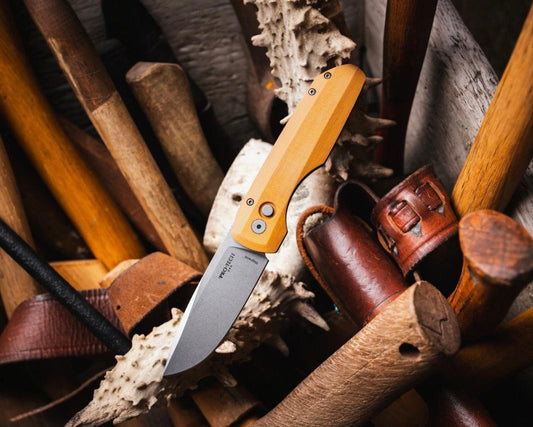 Pro-Tech-Pro-Tech VERO1211-NATURAL.Linen Vero Synapse Auto - Black Aluminum and Natural Linen Micarta Handle - Stonewash Magnacut Blade - Blasted Hardware - Machined Ti Clip-Urban Cutlery