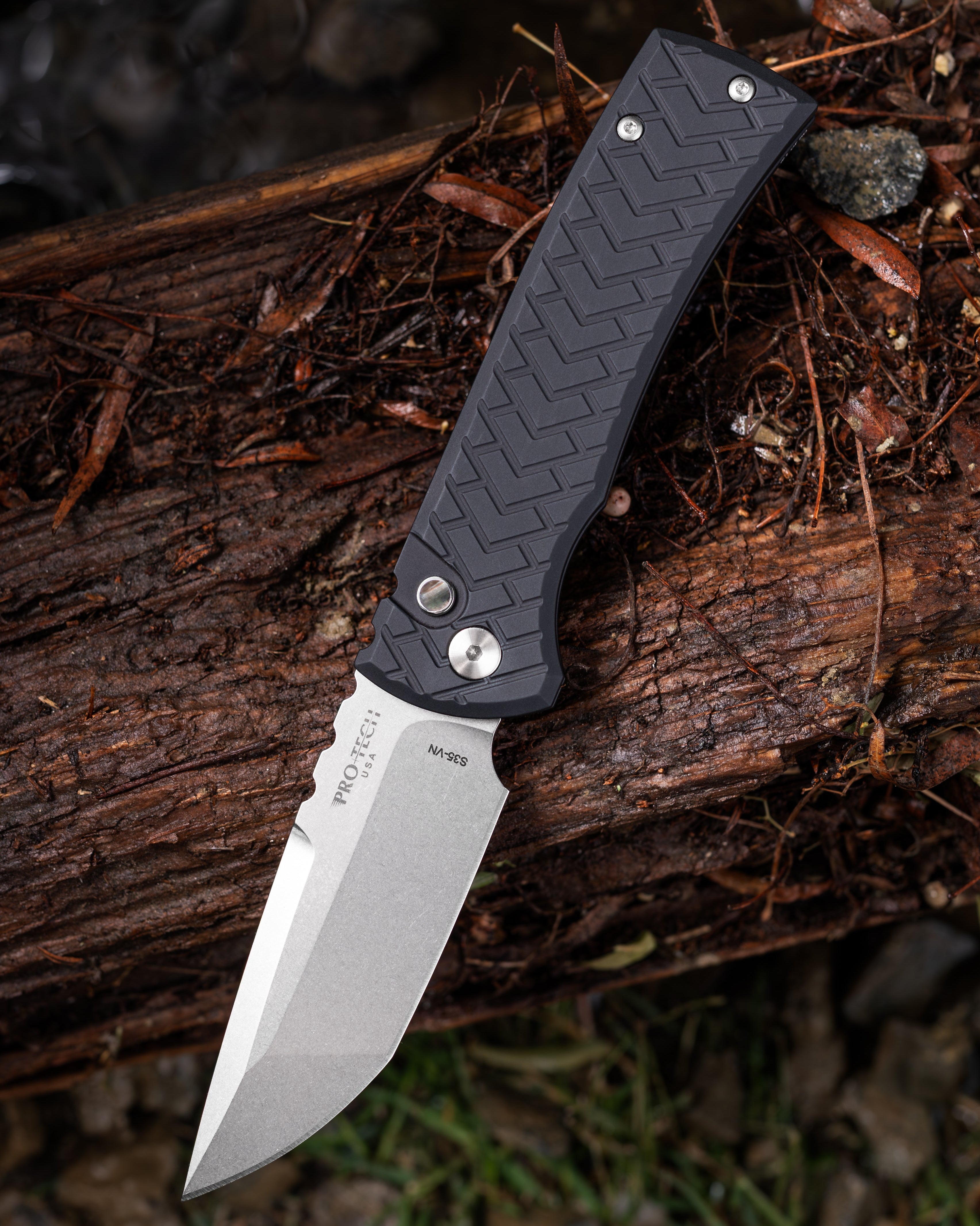 Pro-Tech x Chaves BST26.Redencion.1 Blade Show Texas 26 Exclusive 229 Redencion AUTO - Black "Tread" Milled Handles - Stonewash Tanto S35vn Blade - Black Lip Pearl Button - DLC Black Steel Milled Skull Clip /50