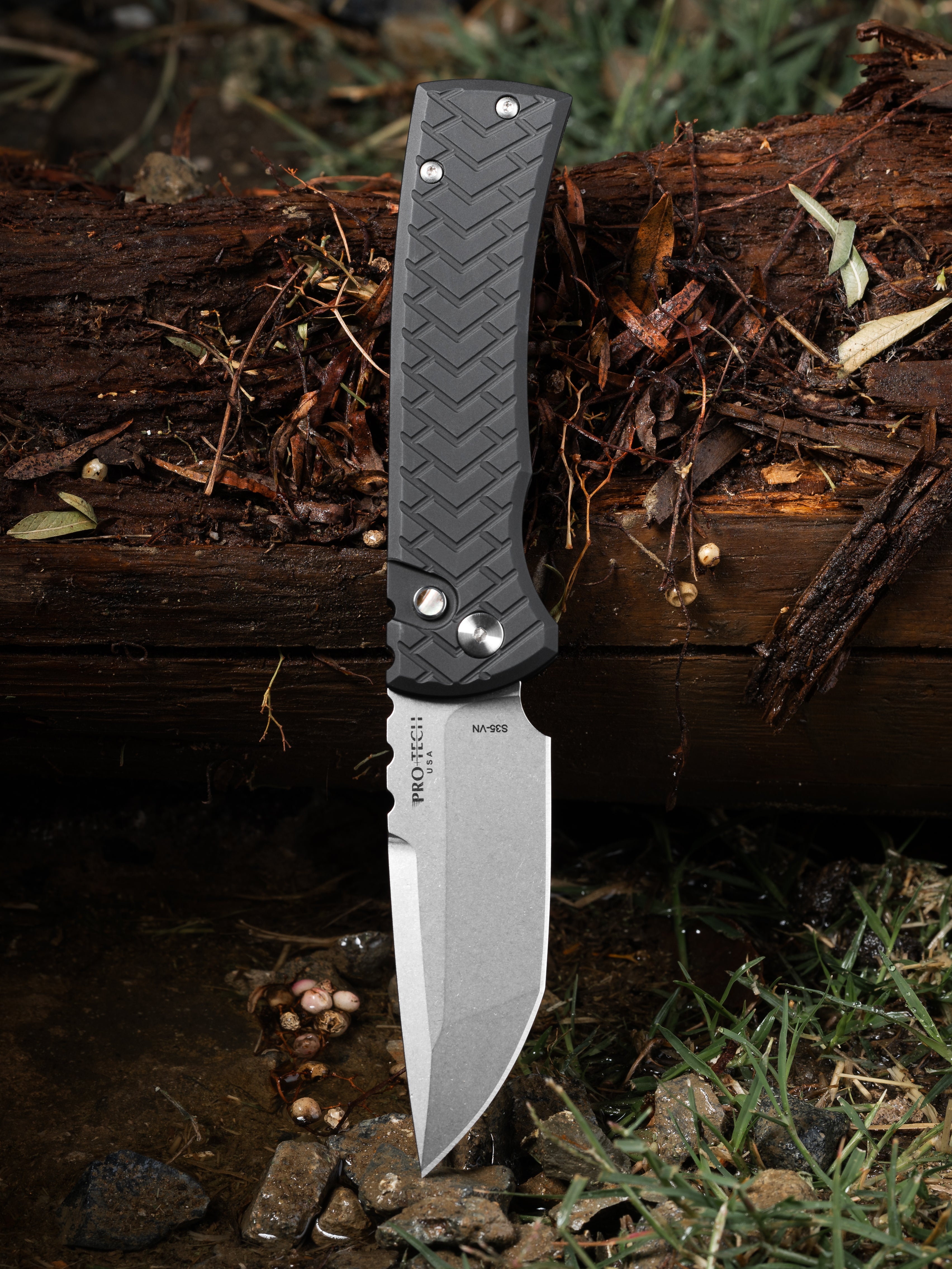 Pro-Tech x Chaves BST26.Redencion.1 Blade Show Texas 26 Exclusive 229 Redencion AUTO - Black "Tread" Milled Handles - Stonewash Tanto S35vn Blade - Black Lip Pearl Button - DLC Black Steel Milled Skull Clip /50