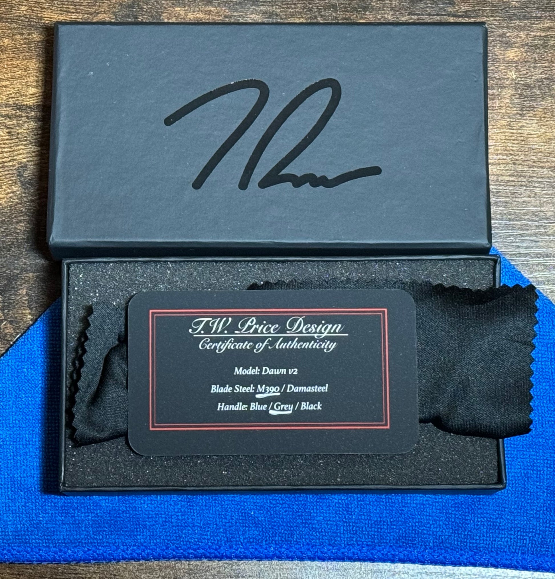 T.W. Price Design-TW PRICE DAWN V2 POLISHED STONEWASHED M390 BLADE/BEAD BLAST TITANIUM HANDLE-5-Urban Cutlery