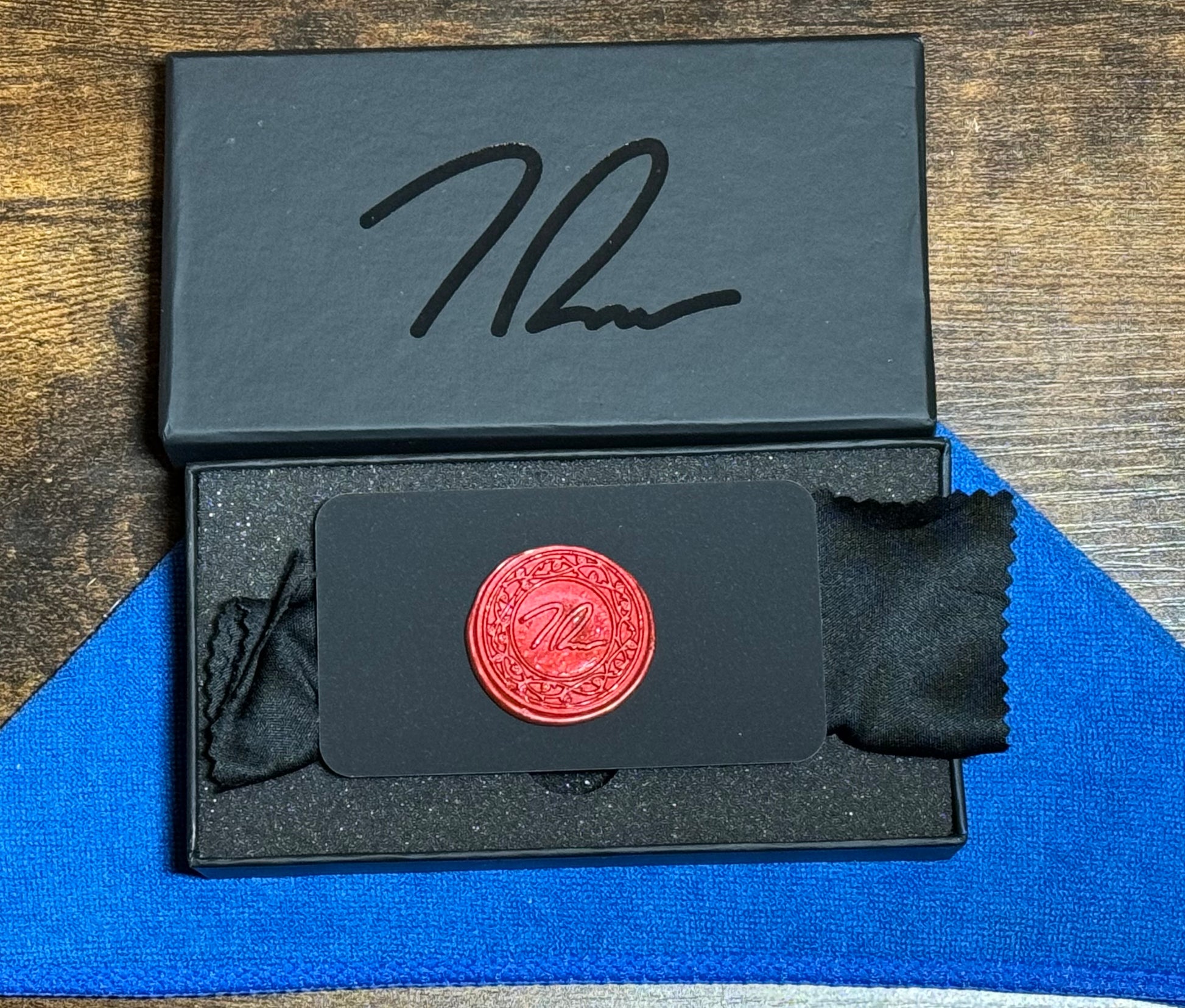 T.W. Price Design-TW PRICE DAWN V2 POLISHED STONEWASHED M390 BLADE/BEAD BLAST TITANIUM HANDLE-6-Urban Cutlery