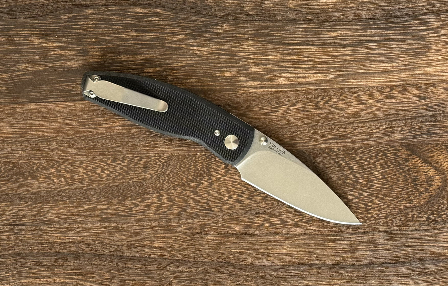 Three Rivers Mfg. (TRM) Neutron 2 - JET BLACK G10 Flat Handles - Magnacut Blade Three Rivers Mfg. Urban Cutlery & Lifestyle Shoppe