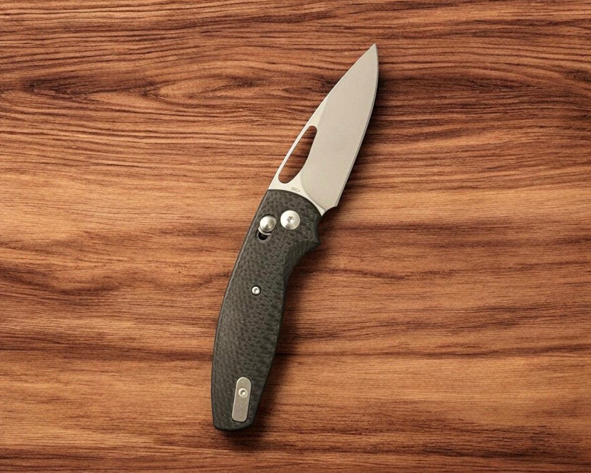 Three Rivers Mfg.-Three Rivers Mfg. (TRM) Bulldog Rev B - CARBON FIBER 3D CONTOURED SMOOTH Handles - 20CV Blade-Urban Cutlery