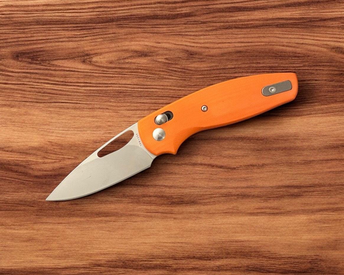 Three Rivers Mfg.-Three Rivers Mfg. (TRM) Bulldog Rev B - G10 HUNTER ORANGE 3D CONTOURED SMOOTH Handles - 20CV Blade-Urban Cutlery