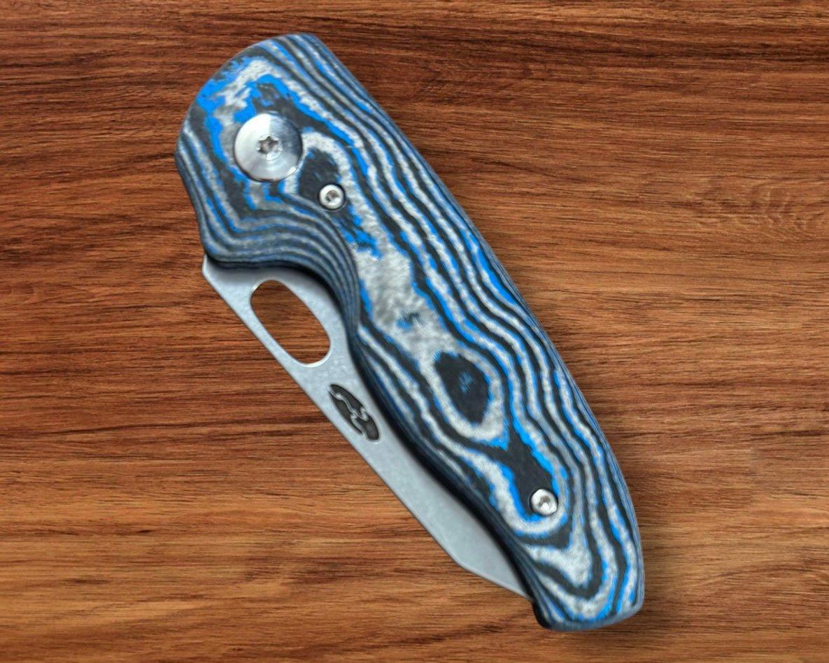Three Rivers Mfg.-Three Rivers Mfg. (TRM) Holey Nerd - ELECTRIC BLUE Camo Carbon 3D Contoured Handles - Magnacut Blade-5-Urban Cutlery