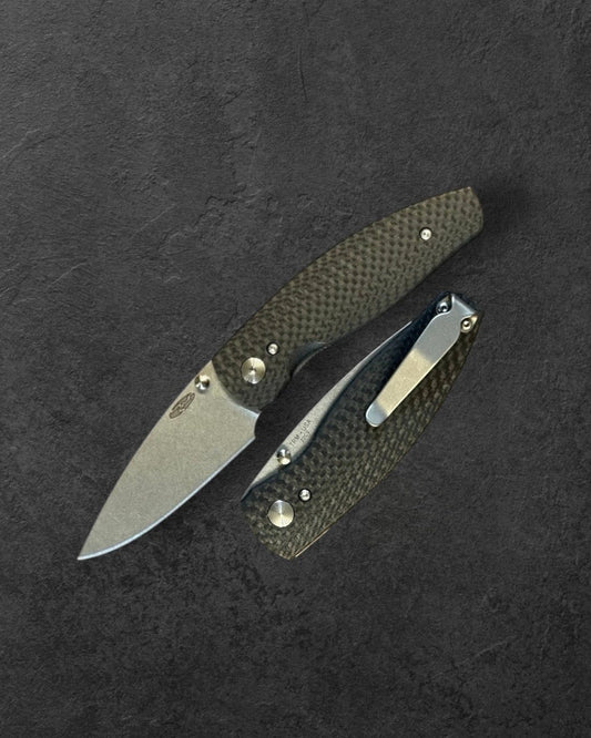 Three Rivers Mfg.-Three Rivers Mfg. (TRM) Neutron 2 - CARBON FIBER 3D Contoured SMOOTH - 20CV Blade-Folding Knife-Urban Cutlery