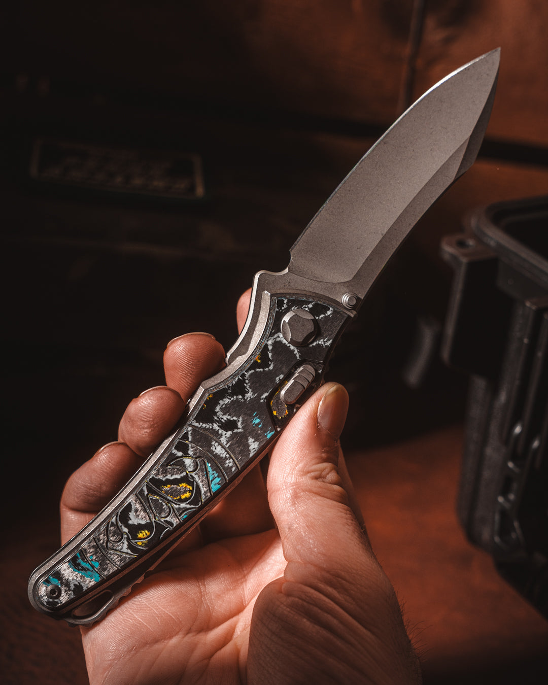 Hawk Knives Talon - Gulf Camo CamoCarbon Handle Inlay - Tumbled M390 Blade