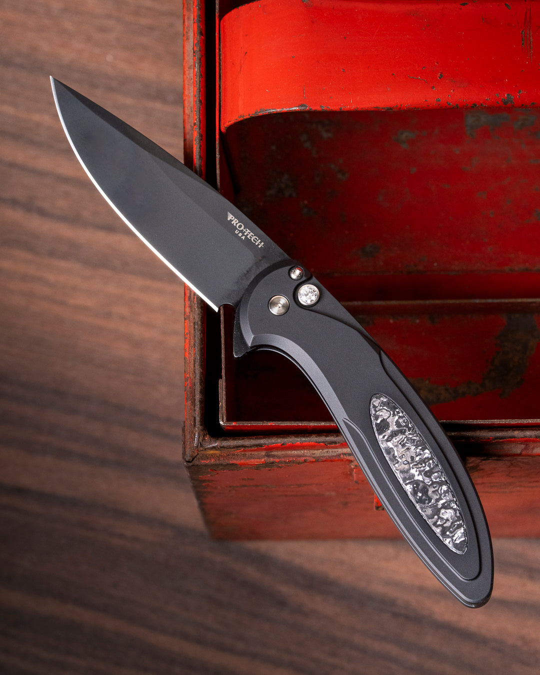 UC_NYC_Exclusive-2025 Cambria Custom TechnoCarbo Black & White - UC Diamond Exclusive 1/1-4-Urban Cutlery