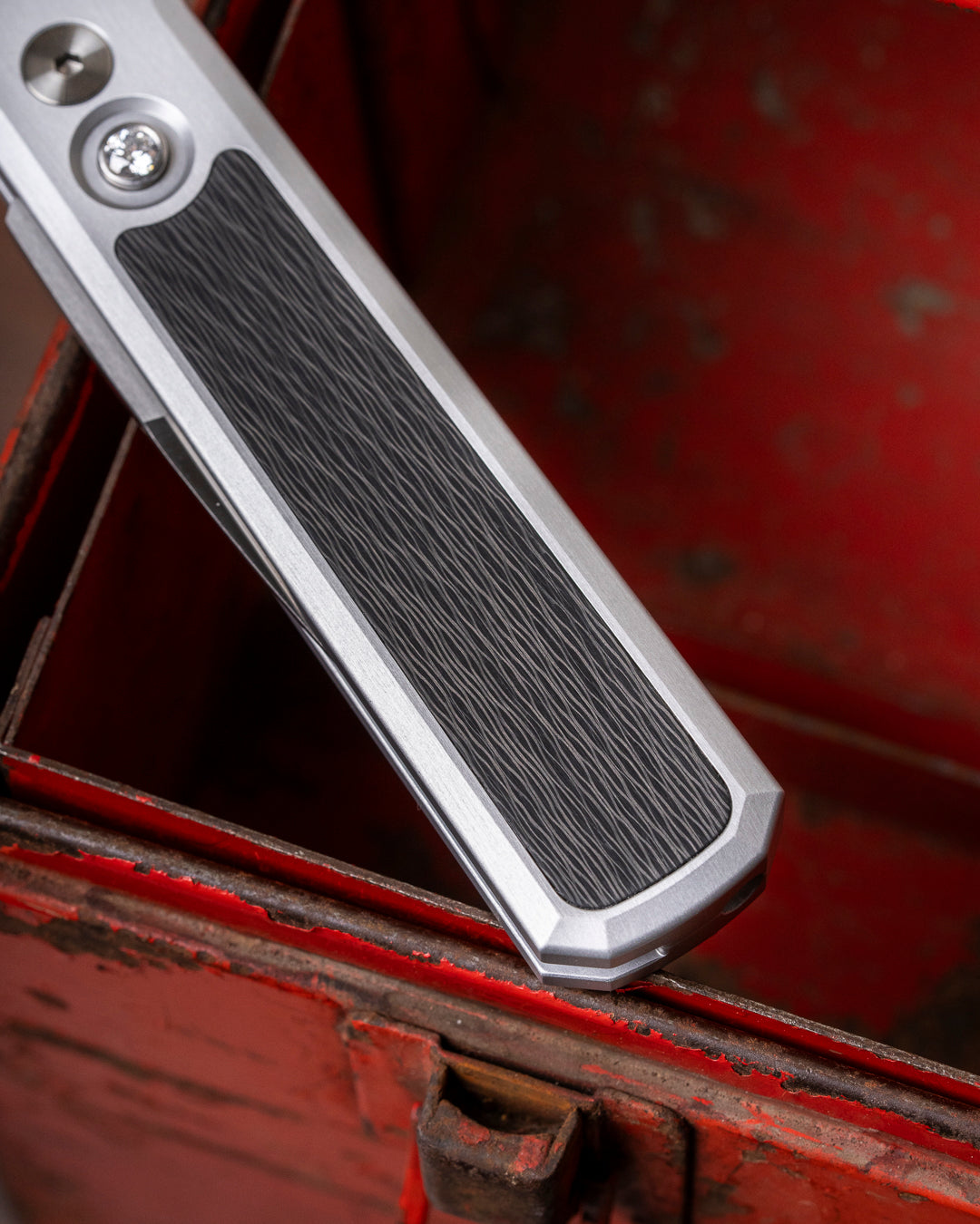 UC_NYC_Exclusive-2025 Godson 7210-Silver Crosscut 20CV AUTO - UC Diamond Exclusive 1/1-4-Urban Cutlery