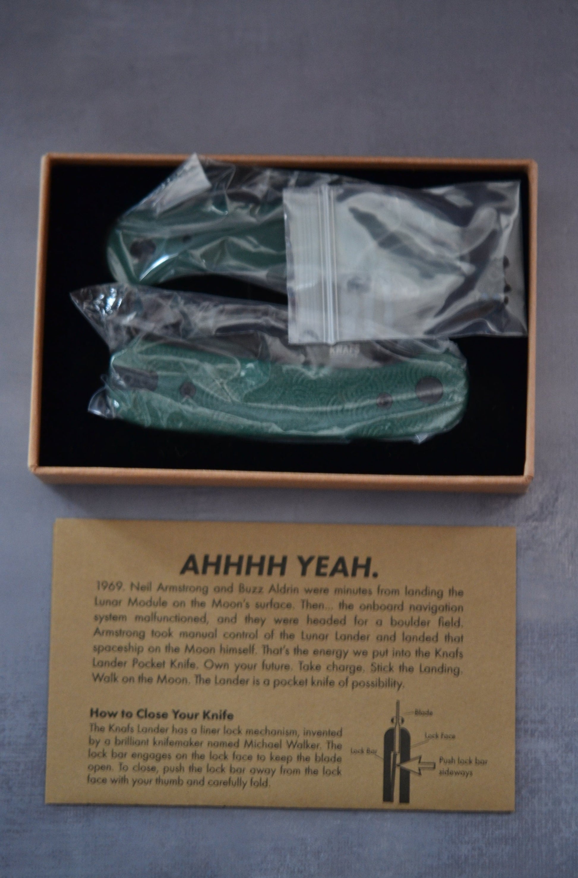 Urban EDC; Knafs Co.-Knafs Co. x Urban EDC Seigaiha Lander (Sprint Run) - M390 - Green - Brand New-5-Urban Cutlery