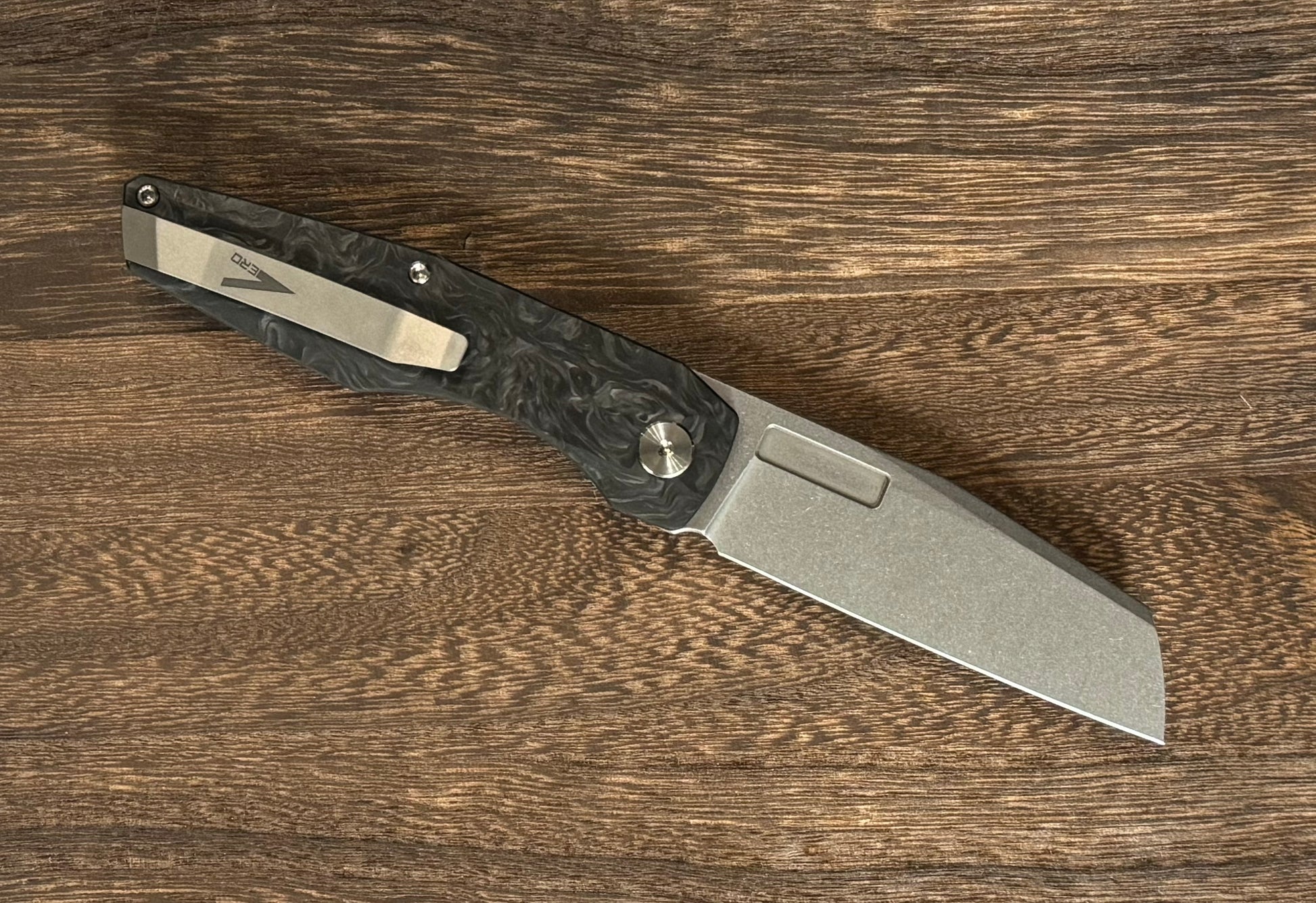 Vero Engineering Axon Liner Lock - Marbled Carbon Fiber Handle - Stonewashed Blade Vero Engineering Urban Cutlery & Lifestyle Shoppe