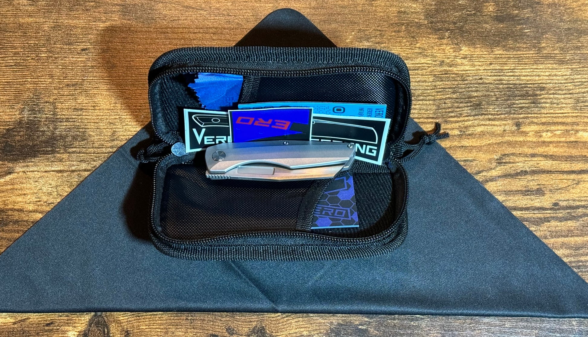 Vero Engineering-Vero Axon Mini Frame Lock - Hand Satin M390 Blade - Raw Titanium Handle - First Run #244-7-Urban Cutlery